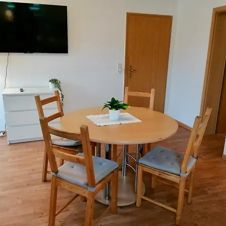 Ferien- Und Monteurwohnung In Nr 7 *